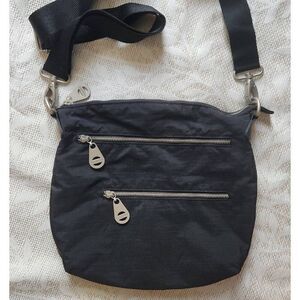 Bagellini cross-body shoulder bag